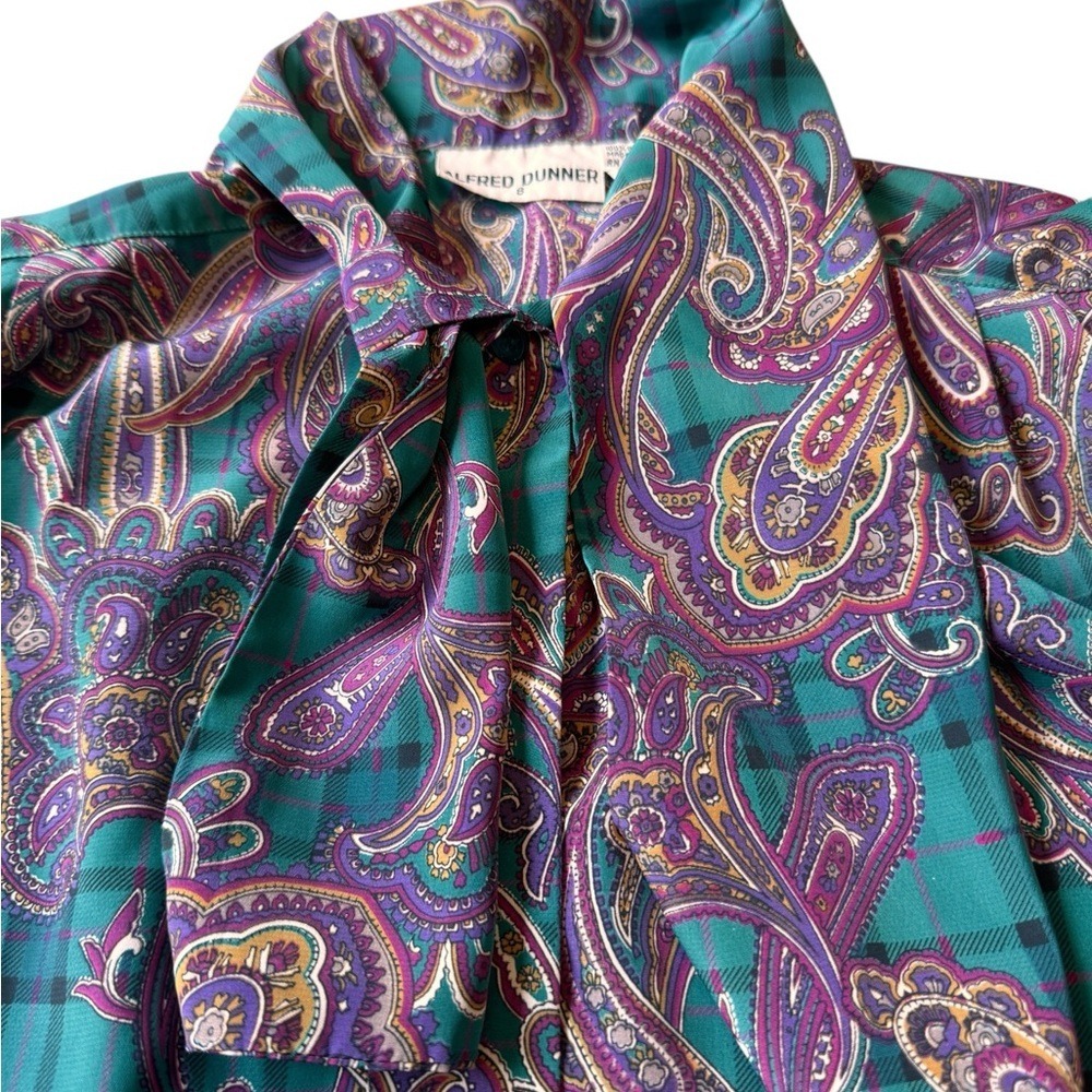 Alfred Dunner Satin Paisley Blouse Green Purple Bow Tie Vintage Top Sz 8 - Picture 5 of 12